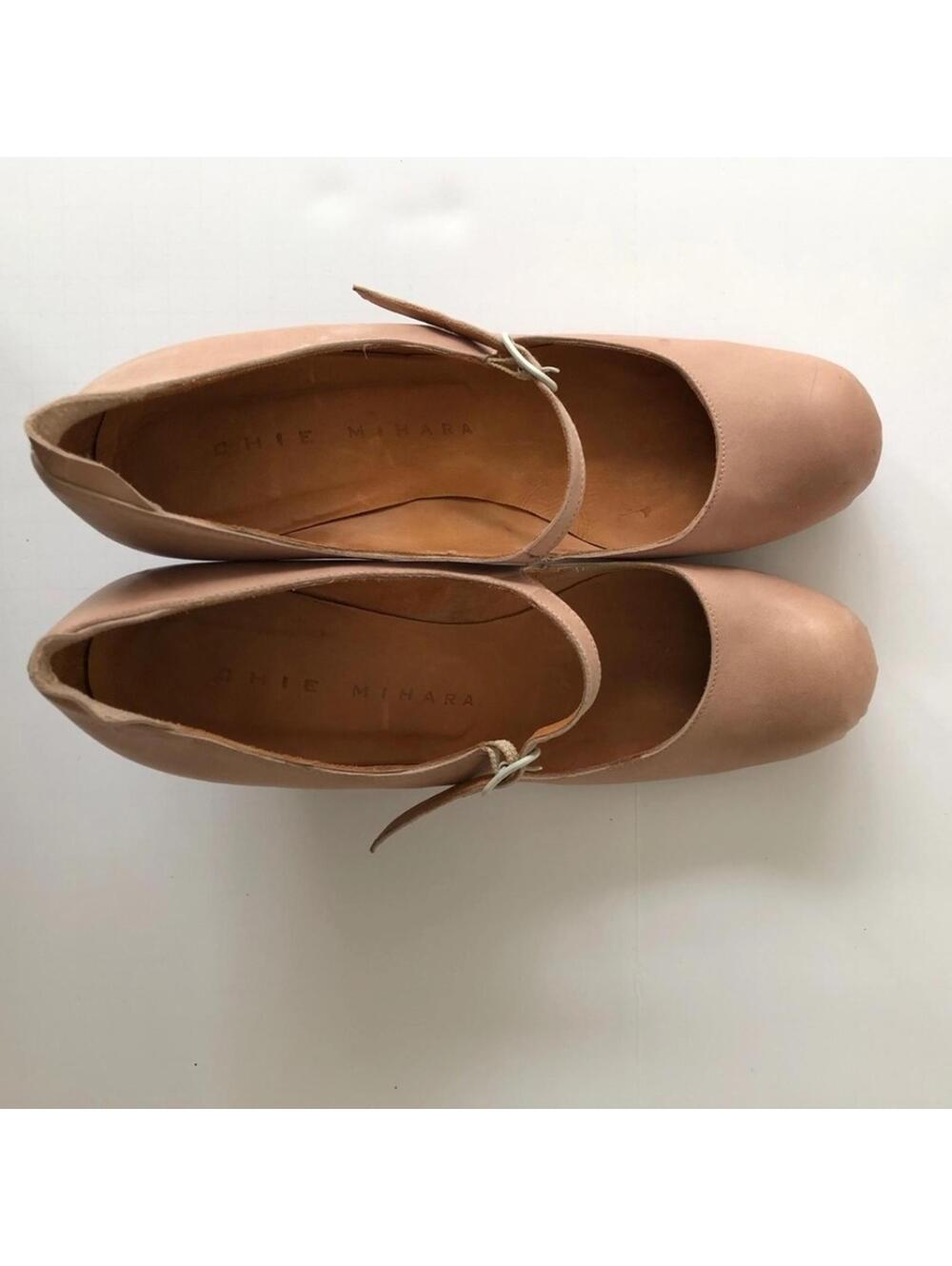 Chie MIhara high heeled shoes with strap. dusty pink. size 9 - Picture 6 of 7